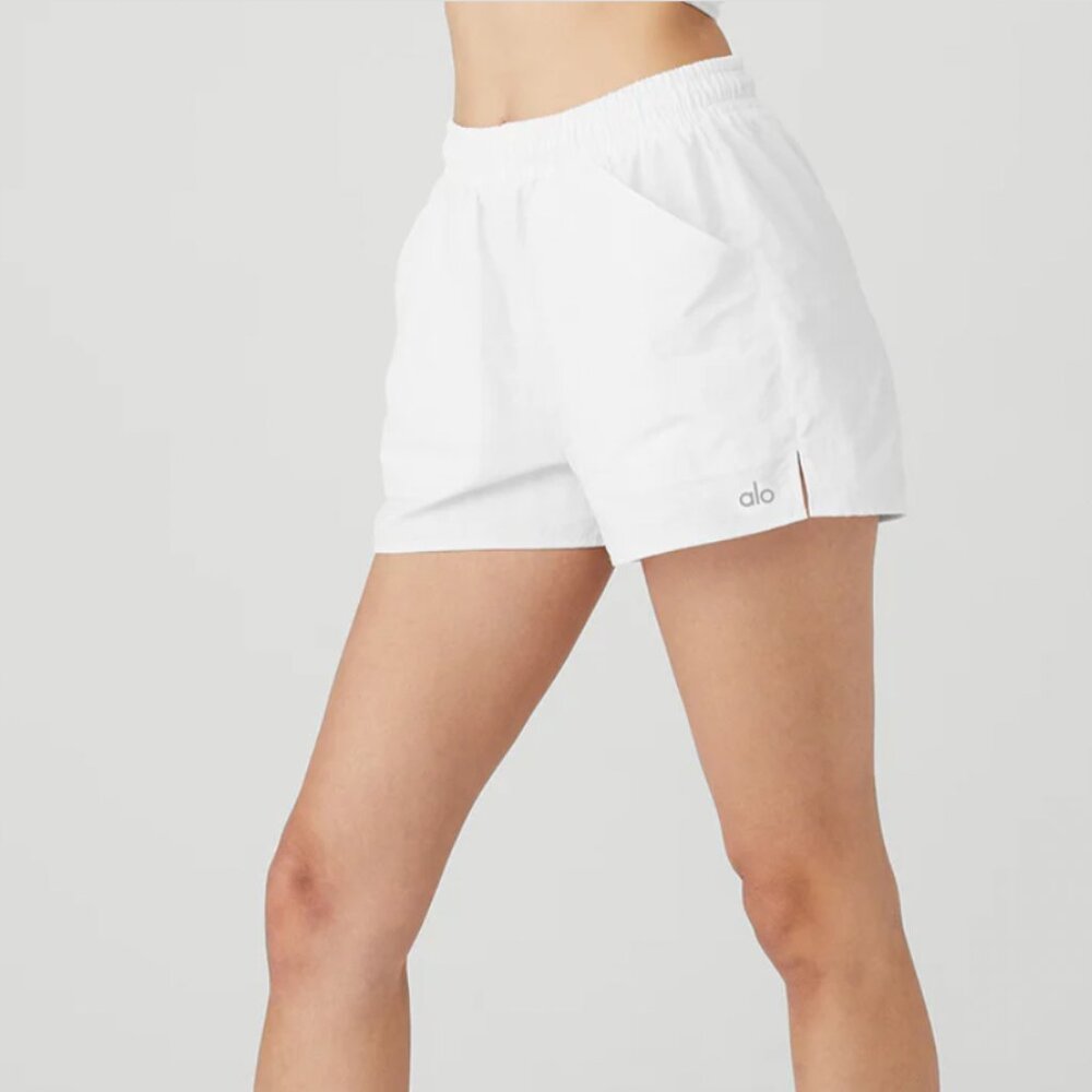 Alo Alumni Short White Size S - Great Condition